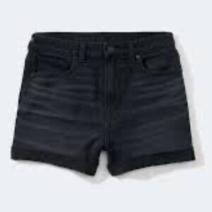 American Eagle Stretch Mom Shorts in Black Wash, Cuffed Hem, Size 16